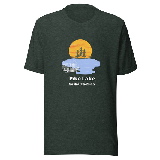 Pike Lake, SK - T-Shirt Camper
